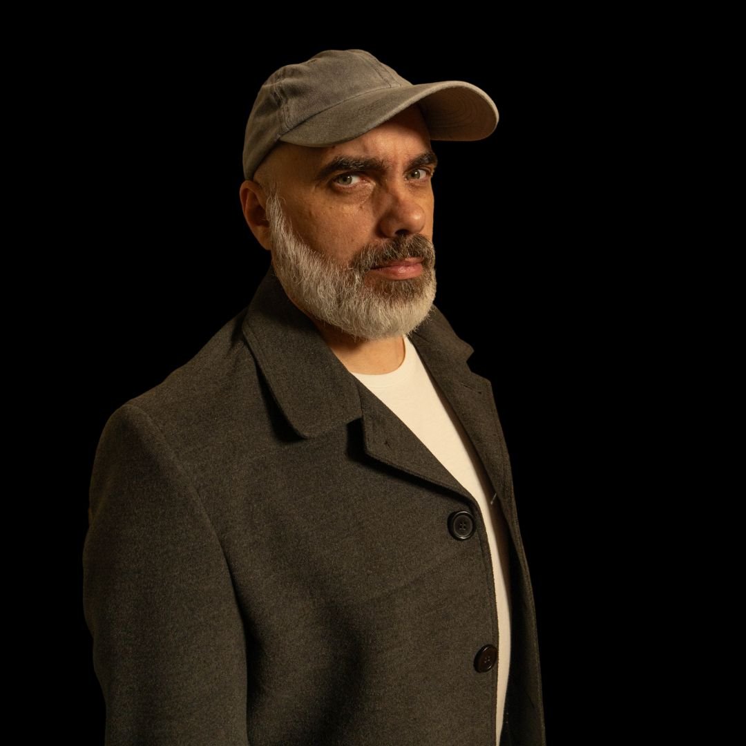 Retrato con iluminación dramática