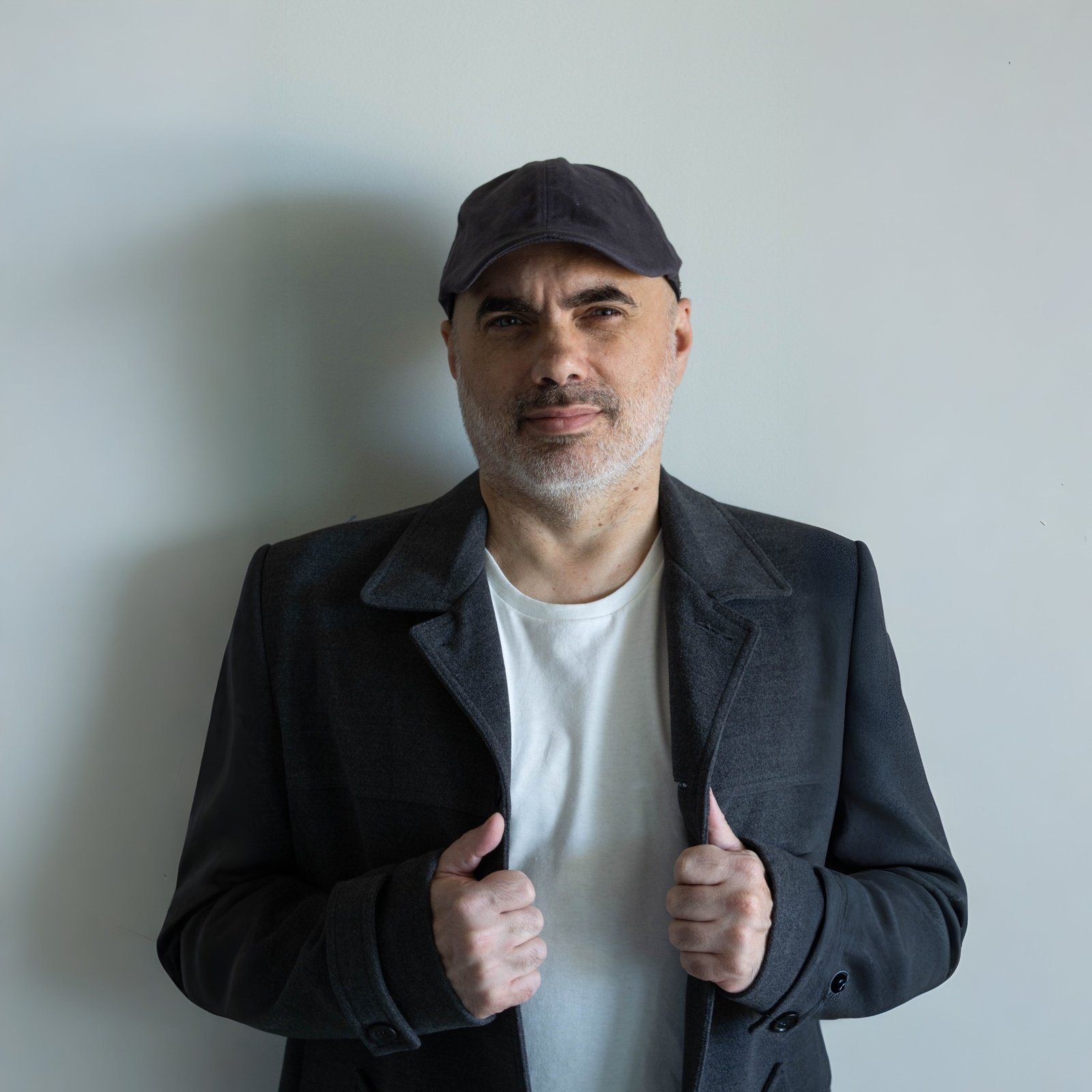 Retrato editorial frontal